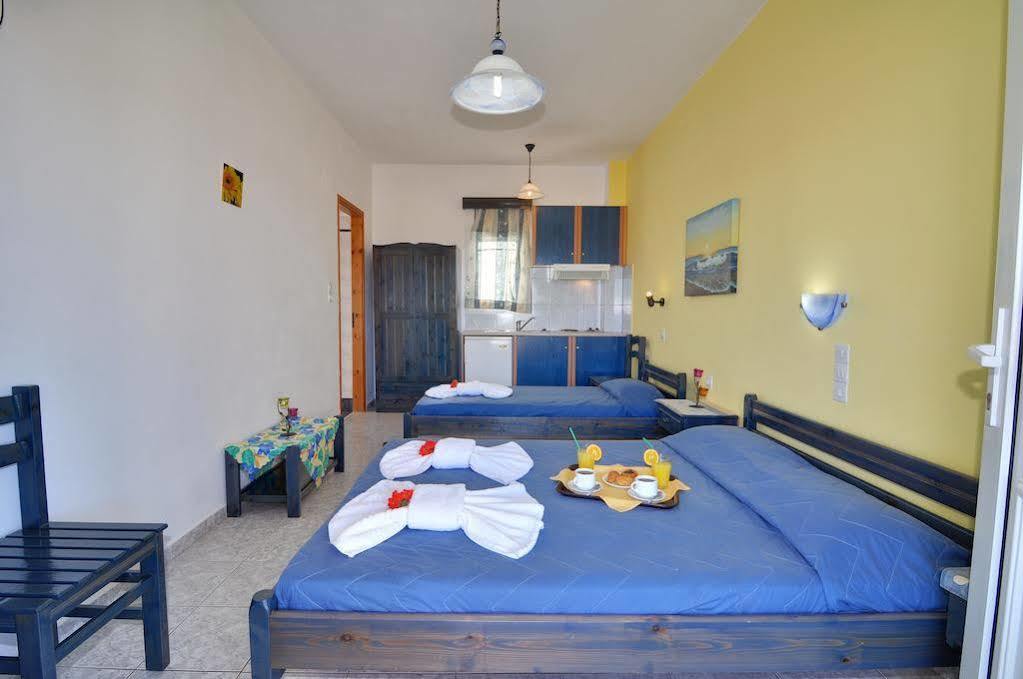 Agnanti View Hotel Pachaina Ngoại thất bức ảnh